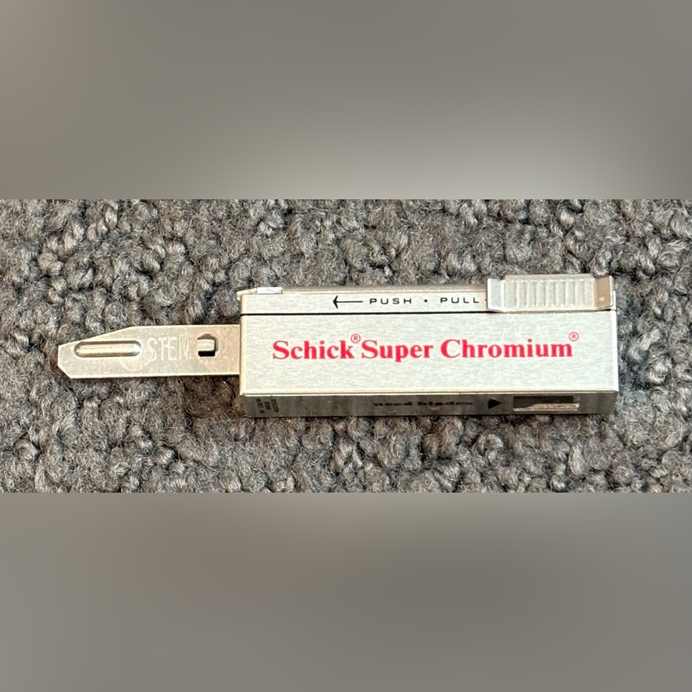 Vintage Schick Super Chromium Razor Blade Holder Comes with 1 Blade